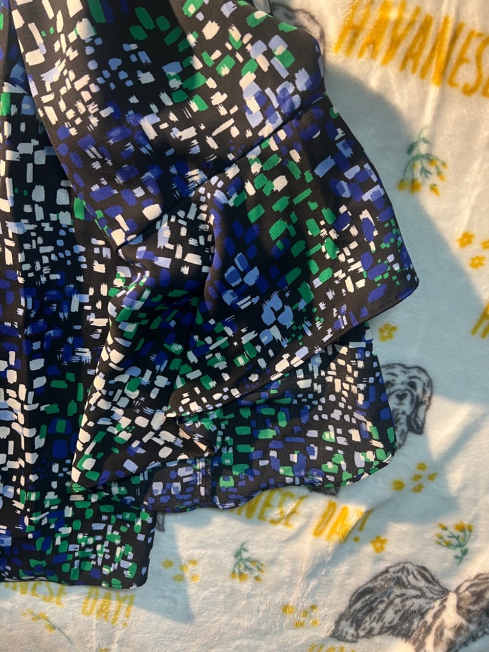Kasper Blue, Green & White Abstract Print Blouse Ruffle - Picture 3 of 4